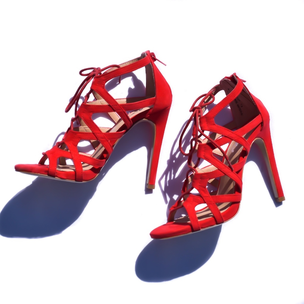 RED LEXI STRAPPY HEEL - Picture 1 of 3
